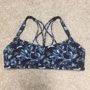 Lululemon Free To Be Zen Bra